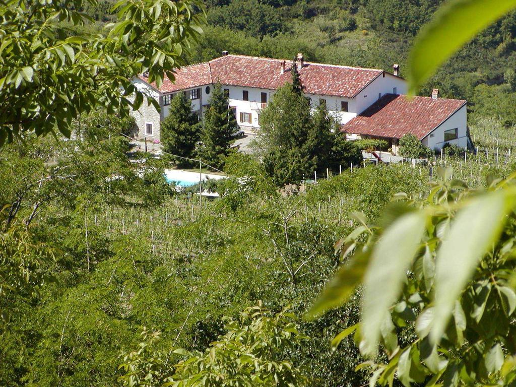 קאנלי Agriturismo Rupestr מראה חיצוני תמונה